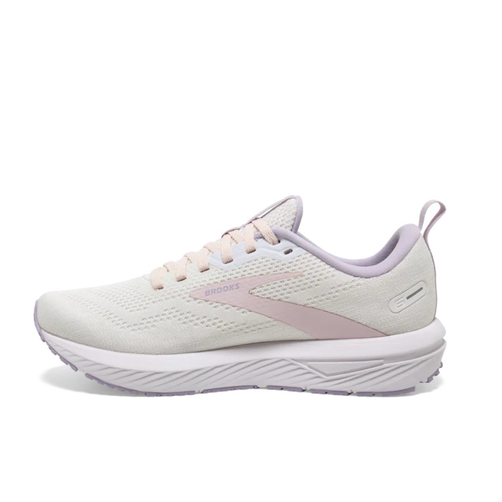 Brooks Revel 6 Tennis Shoes